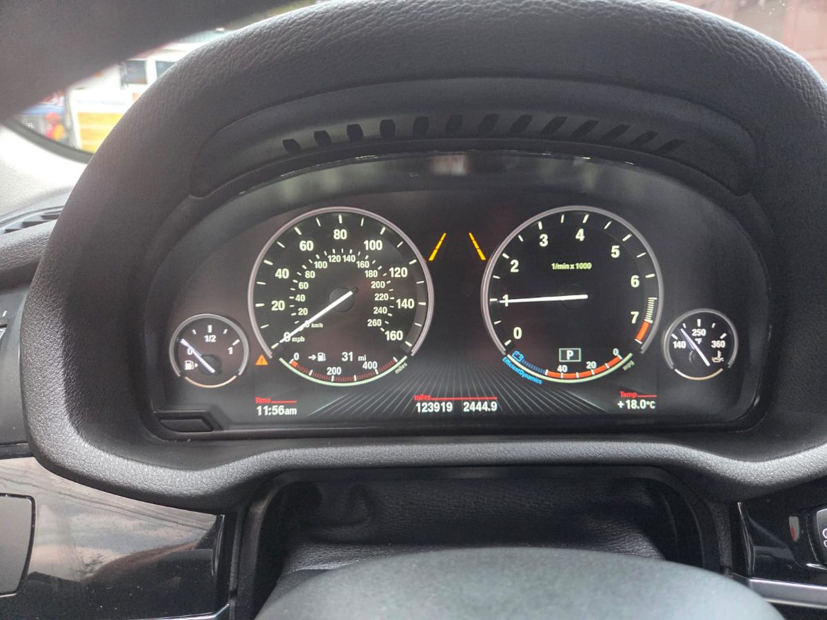 BMW X3 - 2016                                        