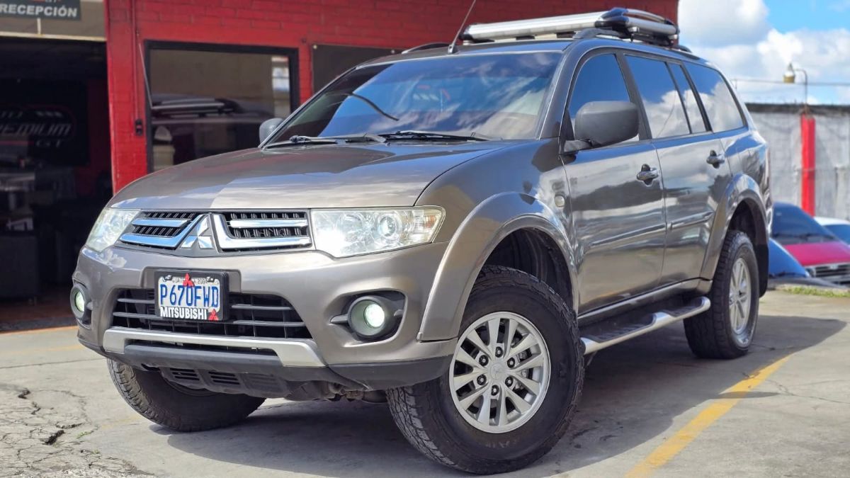 MITSUBISHI NATIVA - 2016                                        