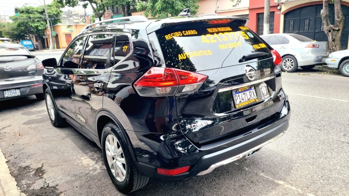 NISSAN ROGUE - 2017                                        