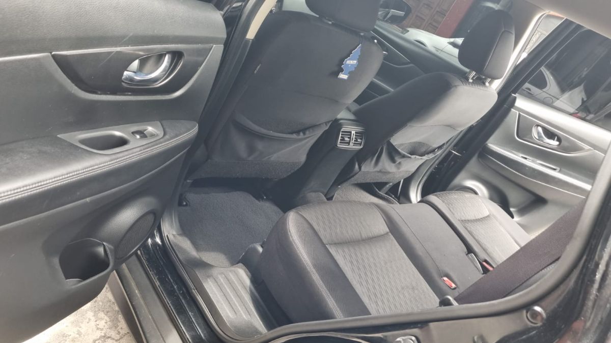 NISSAN ROGUE - 2017                                        