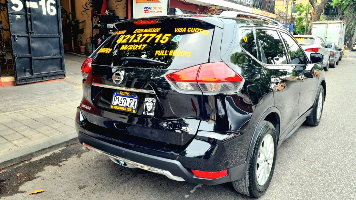 NISSAN ROGUE - 2017                                        