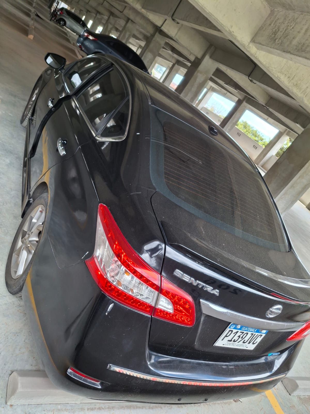 NISSAN SENTRA - 2013                                        
