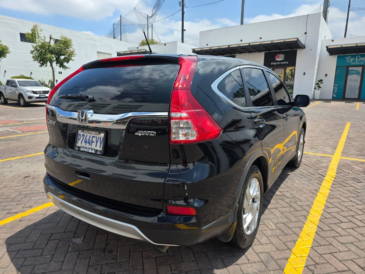 HONDA CRV - 2015                                        