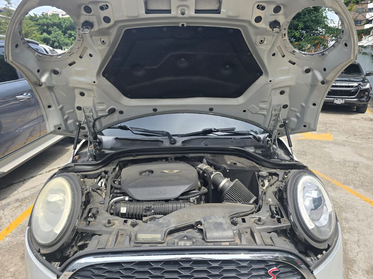 MINI COOPER S - 2015                                        