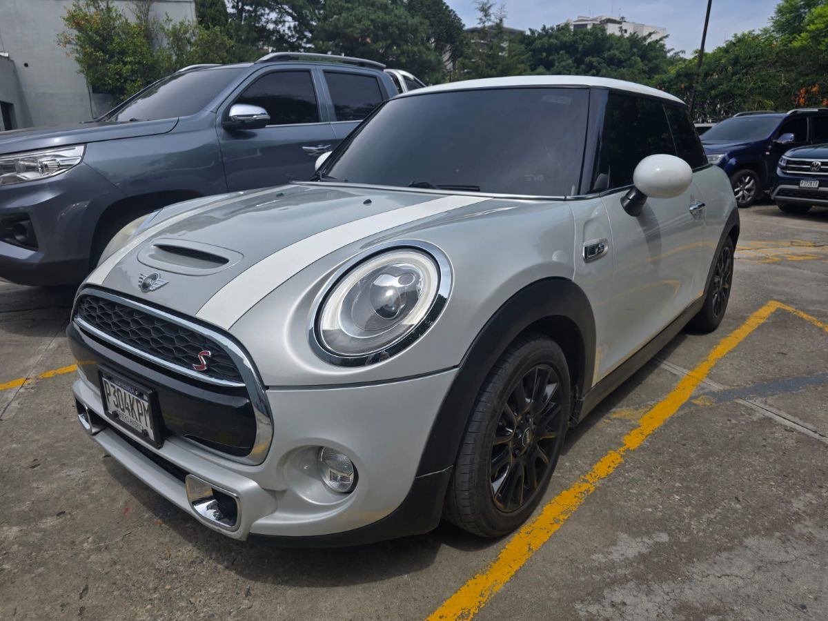 MINI COOPER S - 2015                                        