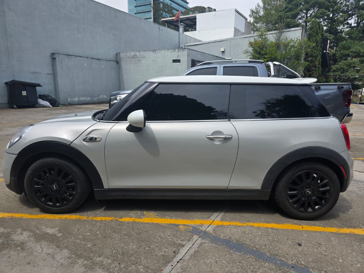 MINI COOPER S - 2015                                        
