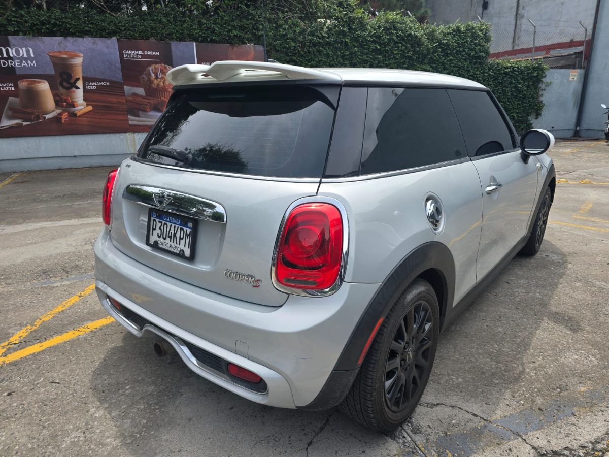 MINI COOPER S - 2015                                        