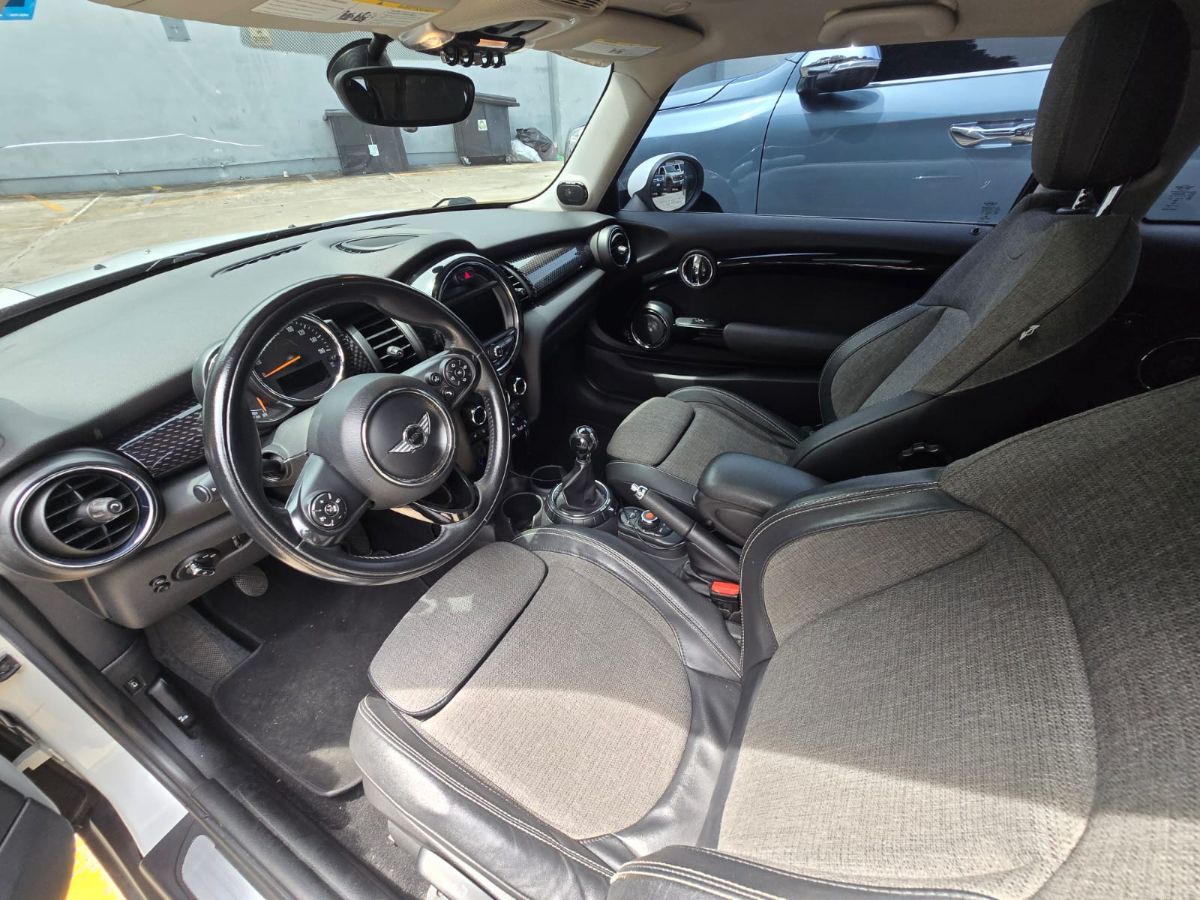 MINI COOPER S - 2015                                        