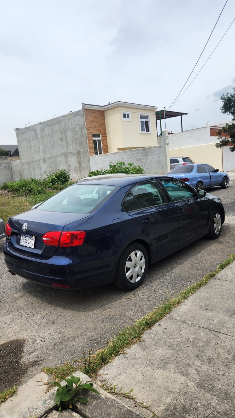 VOLKSWAGEN JETTA - 2013                                        