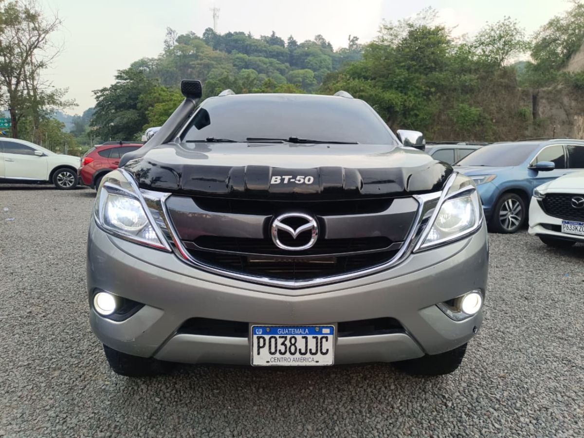 MAZDA BT-50 - 2019                                        