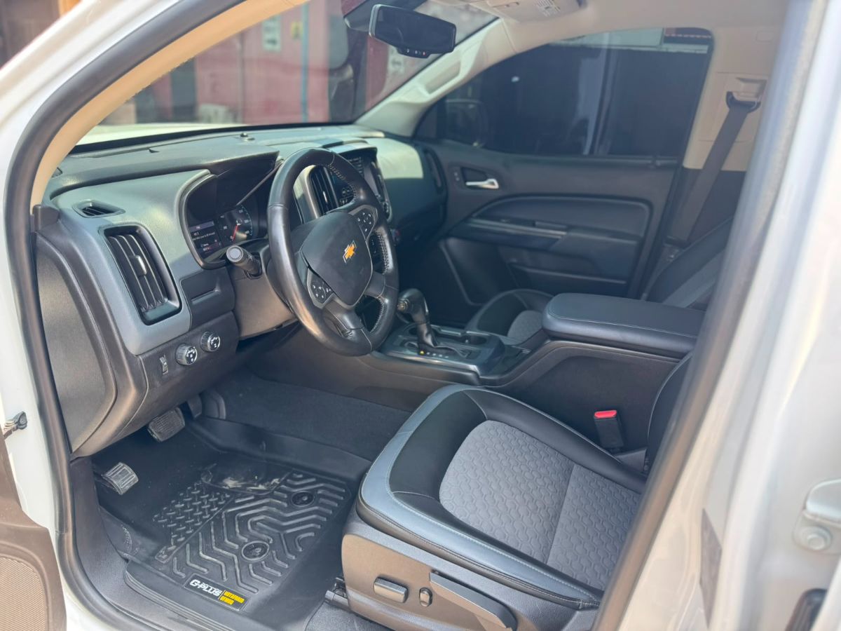 CHEVROLET COLORADO - 2021                                        