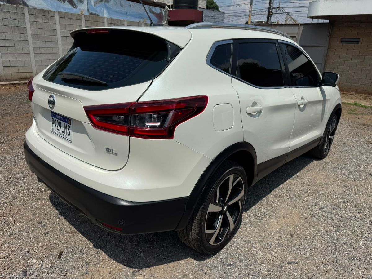 NISSAN ROGUE SPORT - 2020                                        