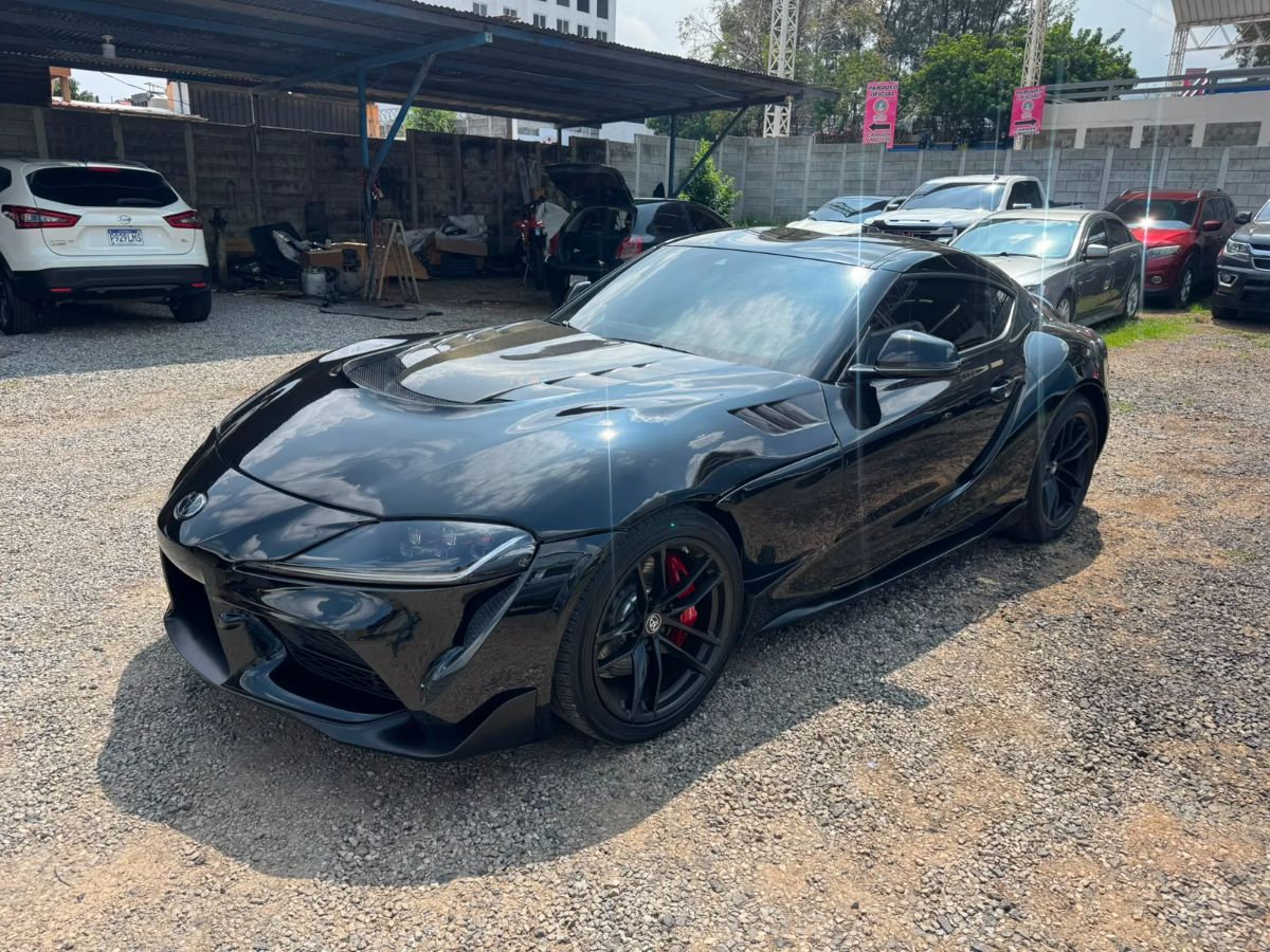 TOYOTA COROLLA - 2021                                        
