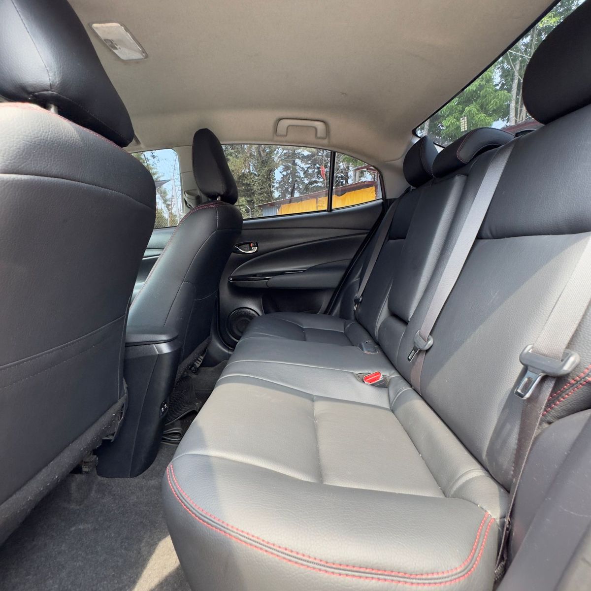 TOYOTA YARIS - 2022                                        