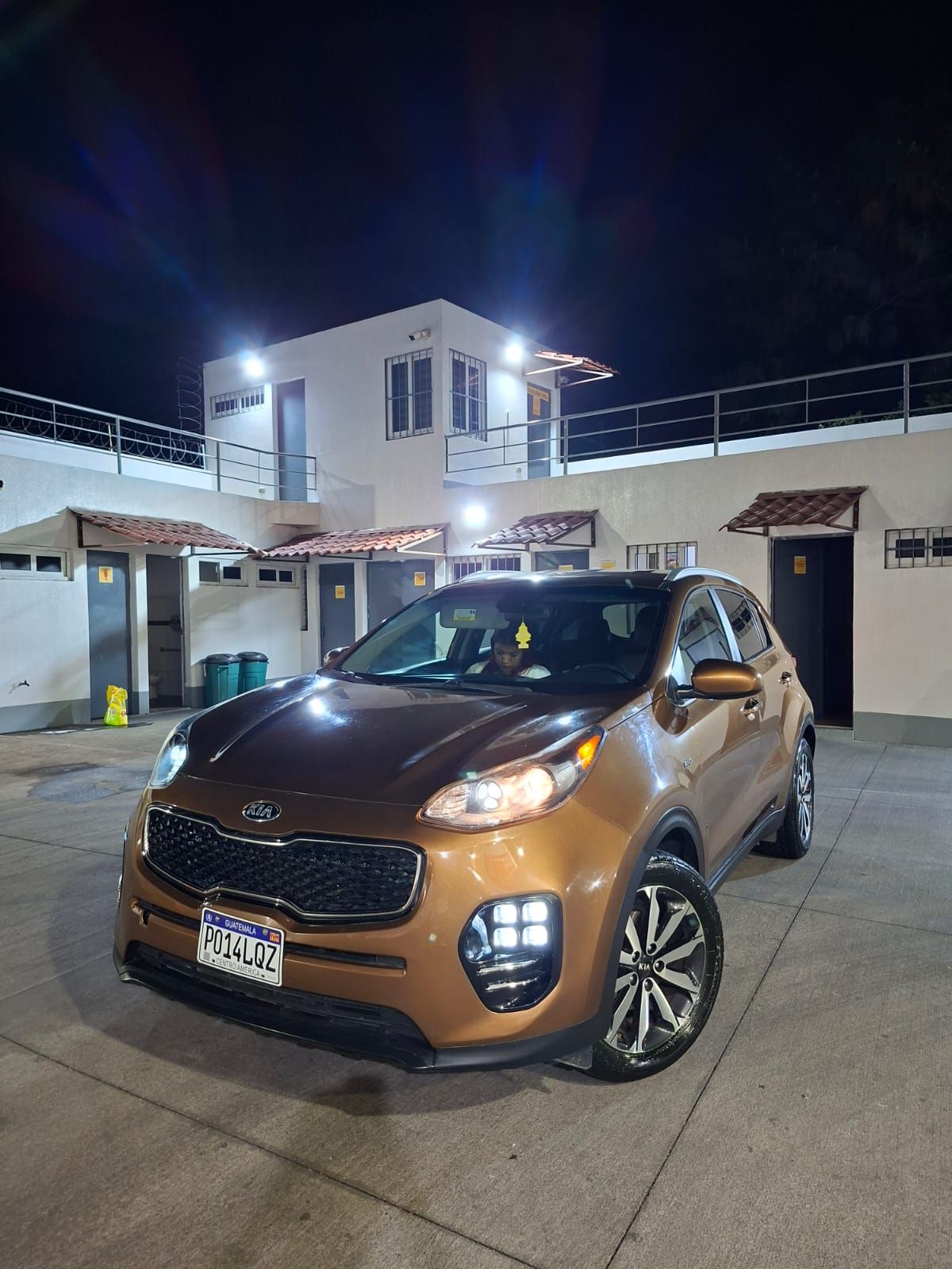 KIA SPORTAGE EX - 2017                                        