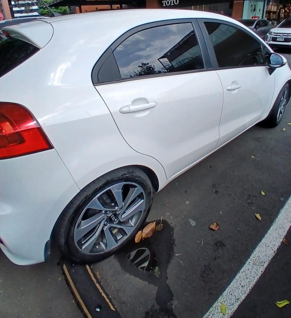 KIA RIO - 2016                                        