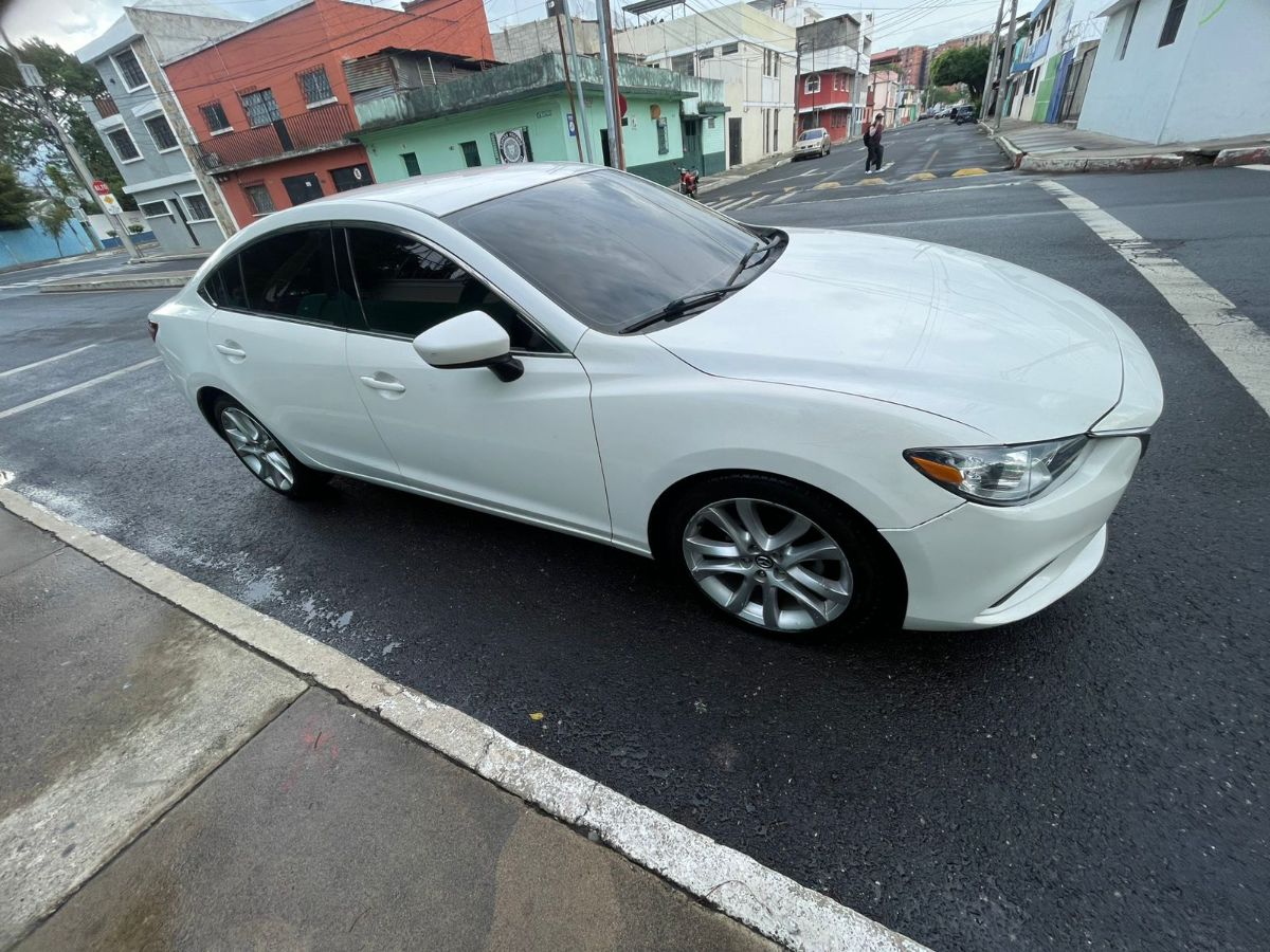 MAZDA 6 TOURING  - 2016                                        