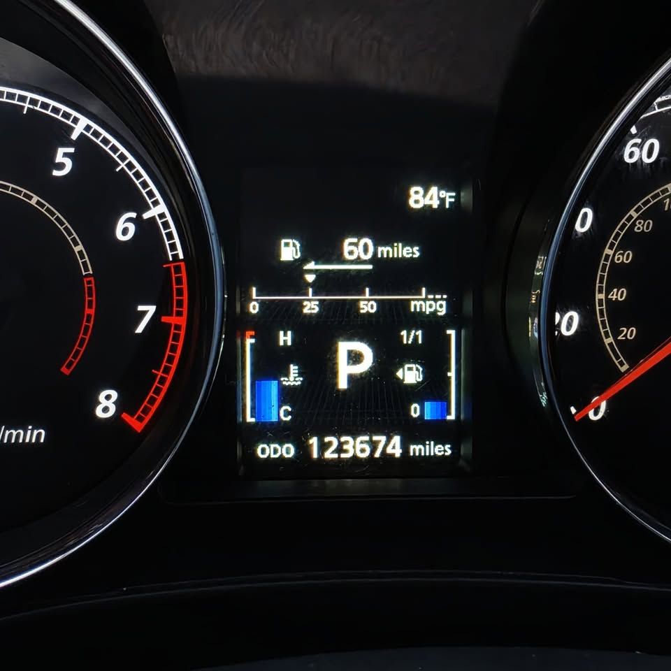 MITSUBISHI outlander - 2016                                        