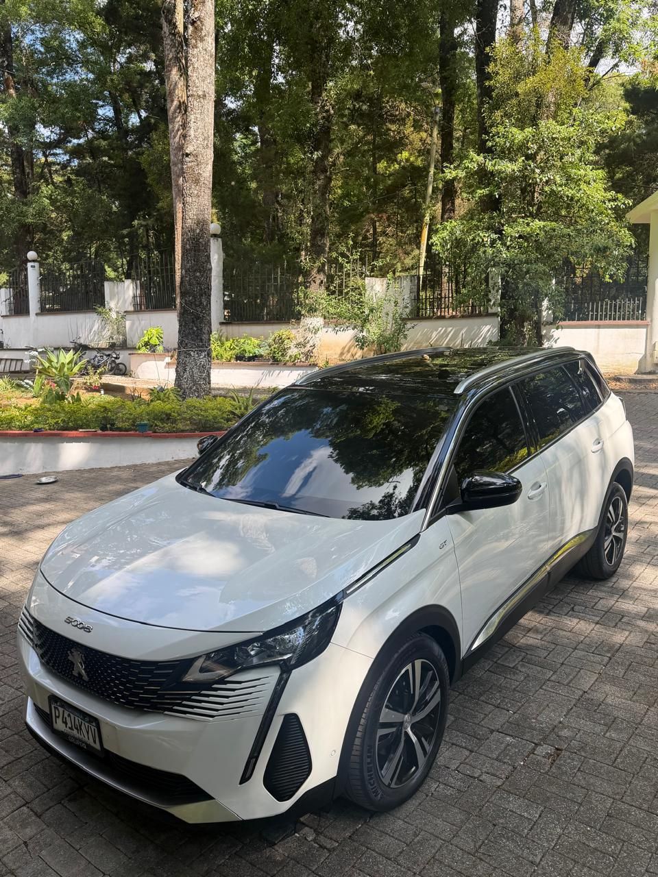 PEUGEOT 5008 - 2024                                        
