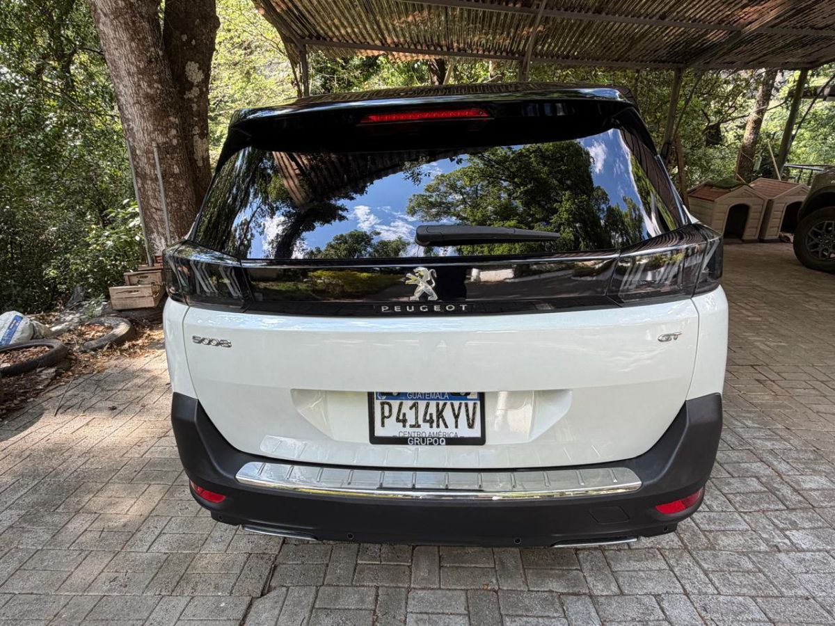 PEUGEOT 5008 - 2024                                        