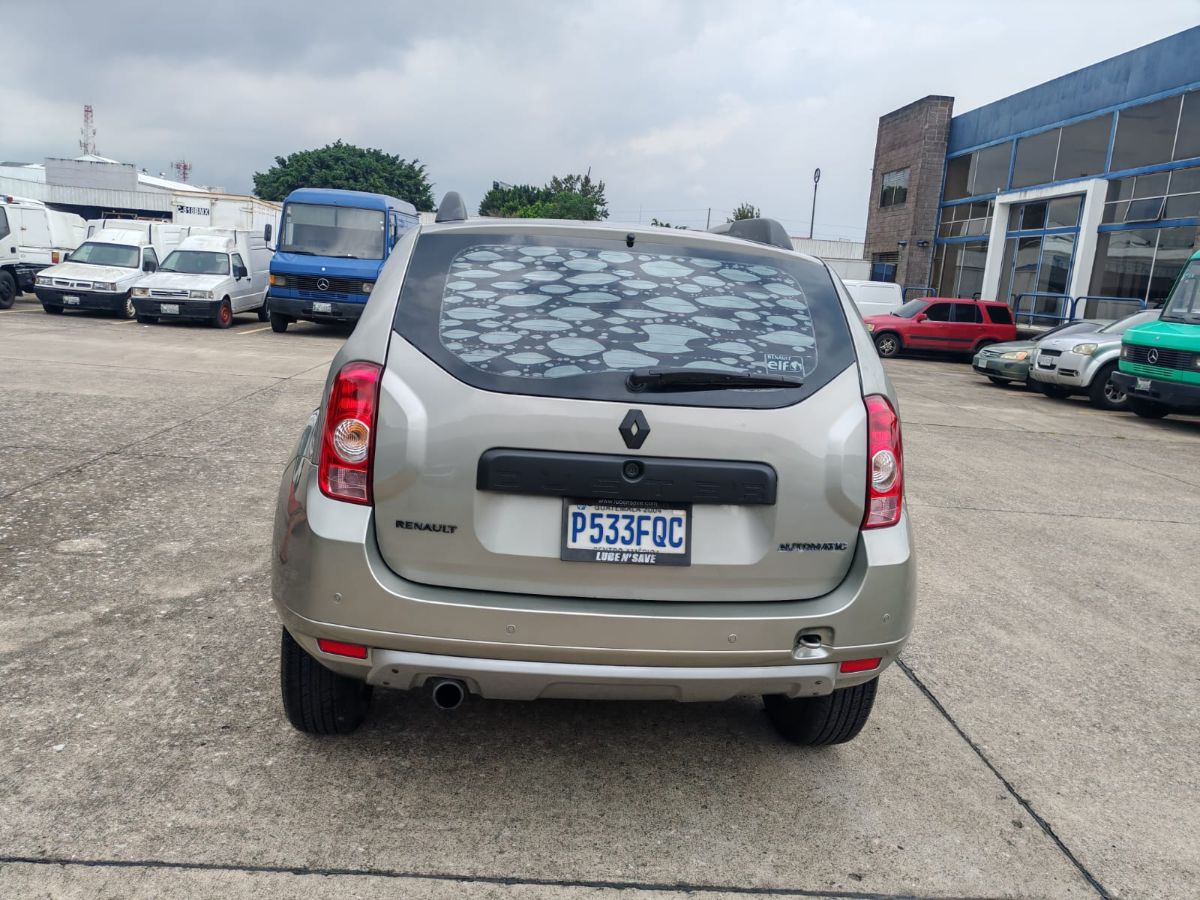 RENAULT DUSTER - 2014                                        