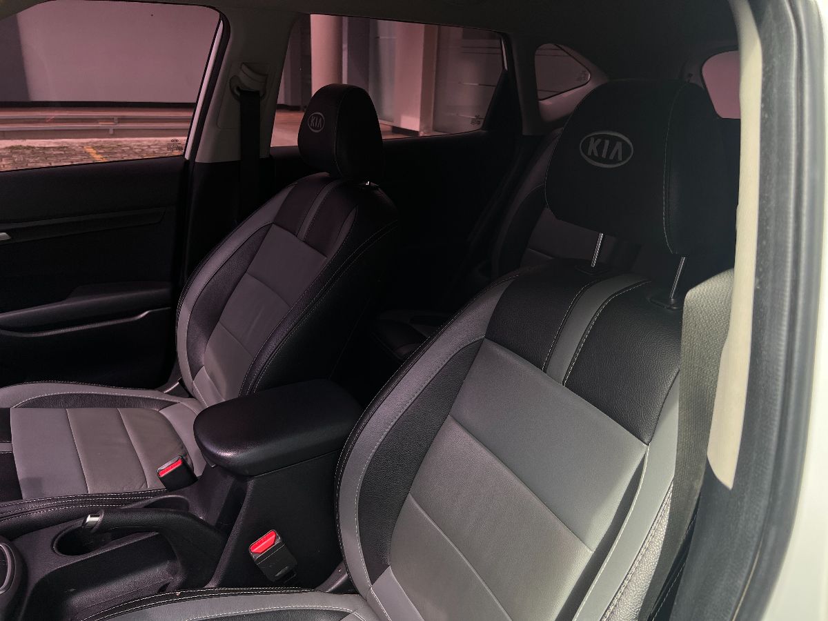 KIA SELTOS - 2021                                        