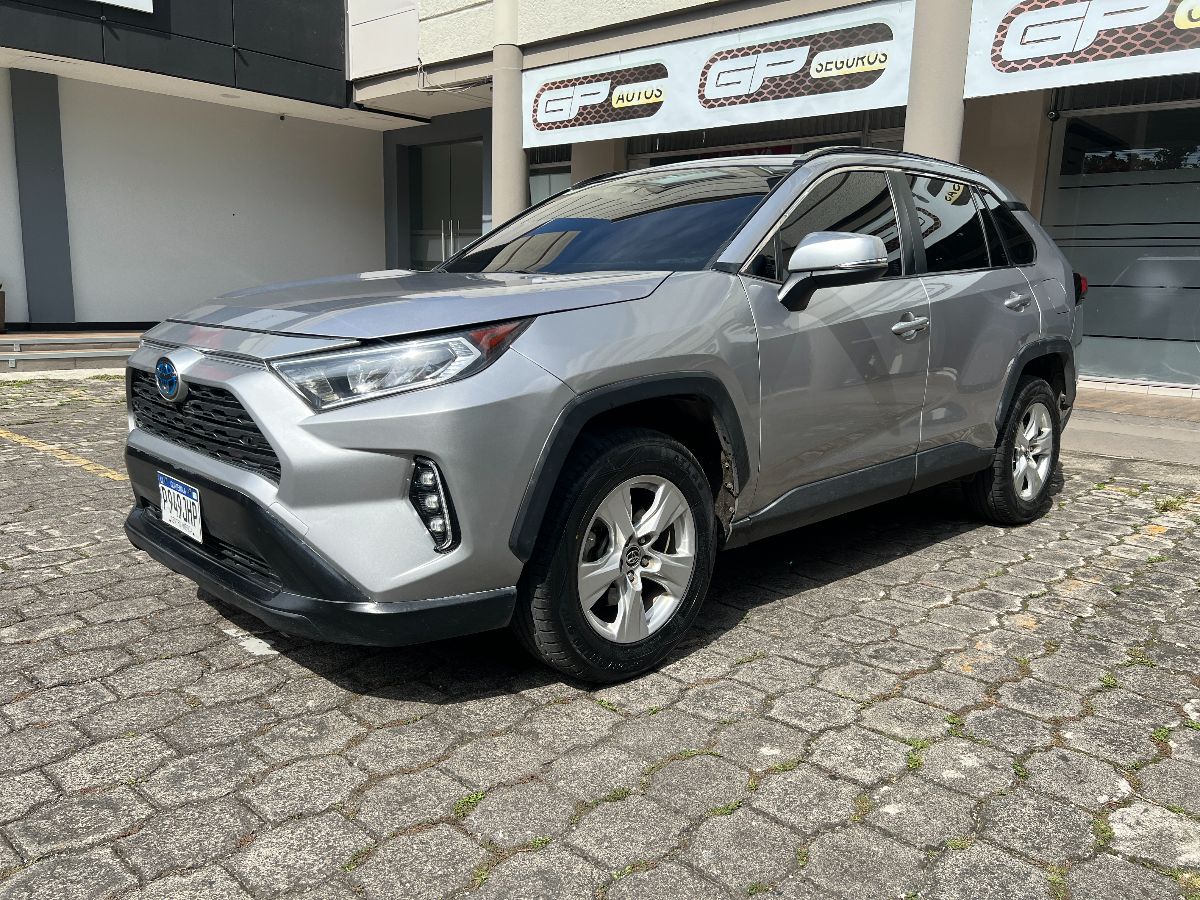 TOYOTA RAV-4 - 2019                                        