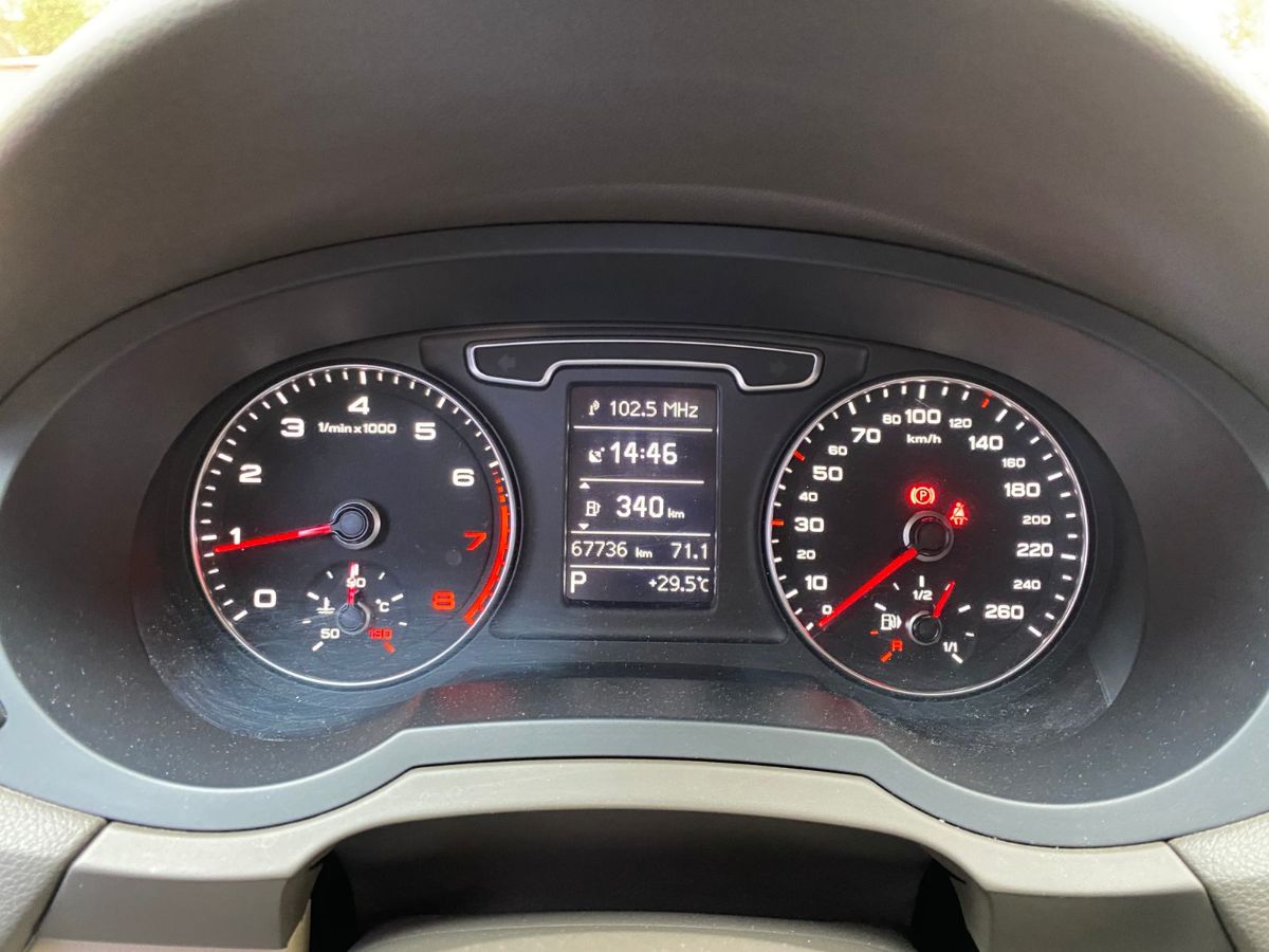 AUDI Q3 - 2014                                        