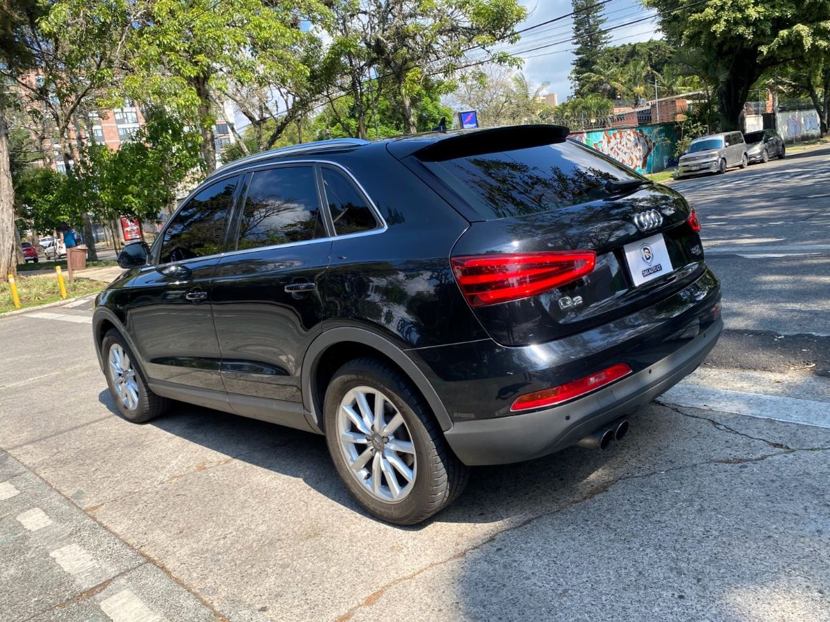 AUDI Q3 - 2014                                        