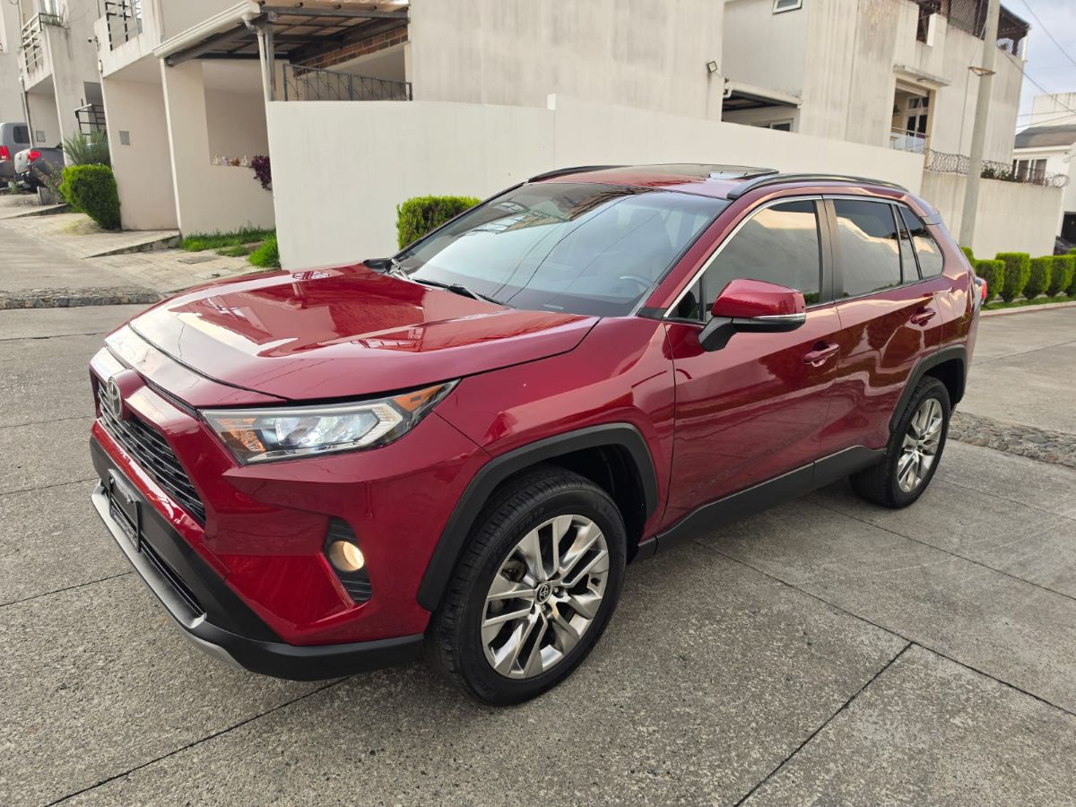 TOYOTA RAV-4 - 2021                                        