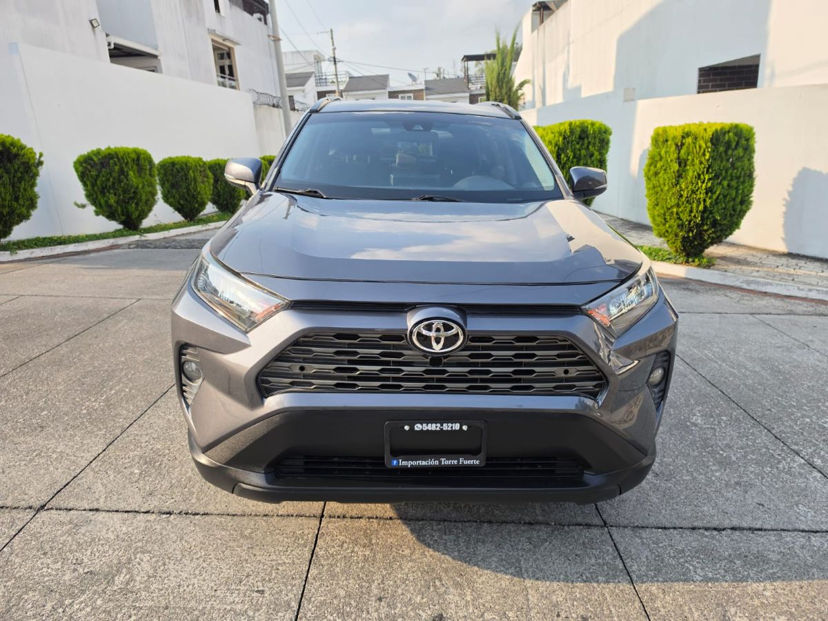 TOYOTA RAV-4 - 2021                                        