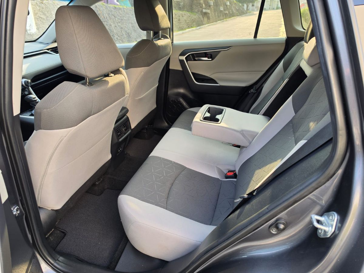 TOYOTA RAV-4 - 2021                                        
