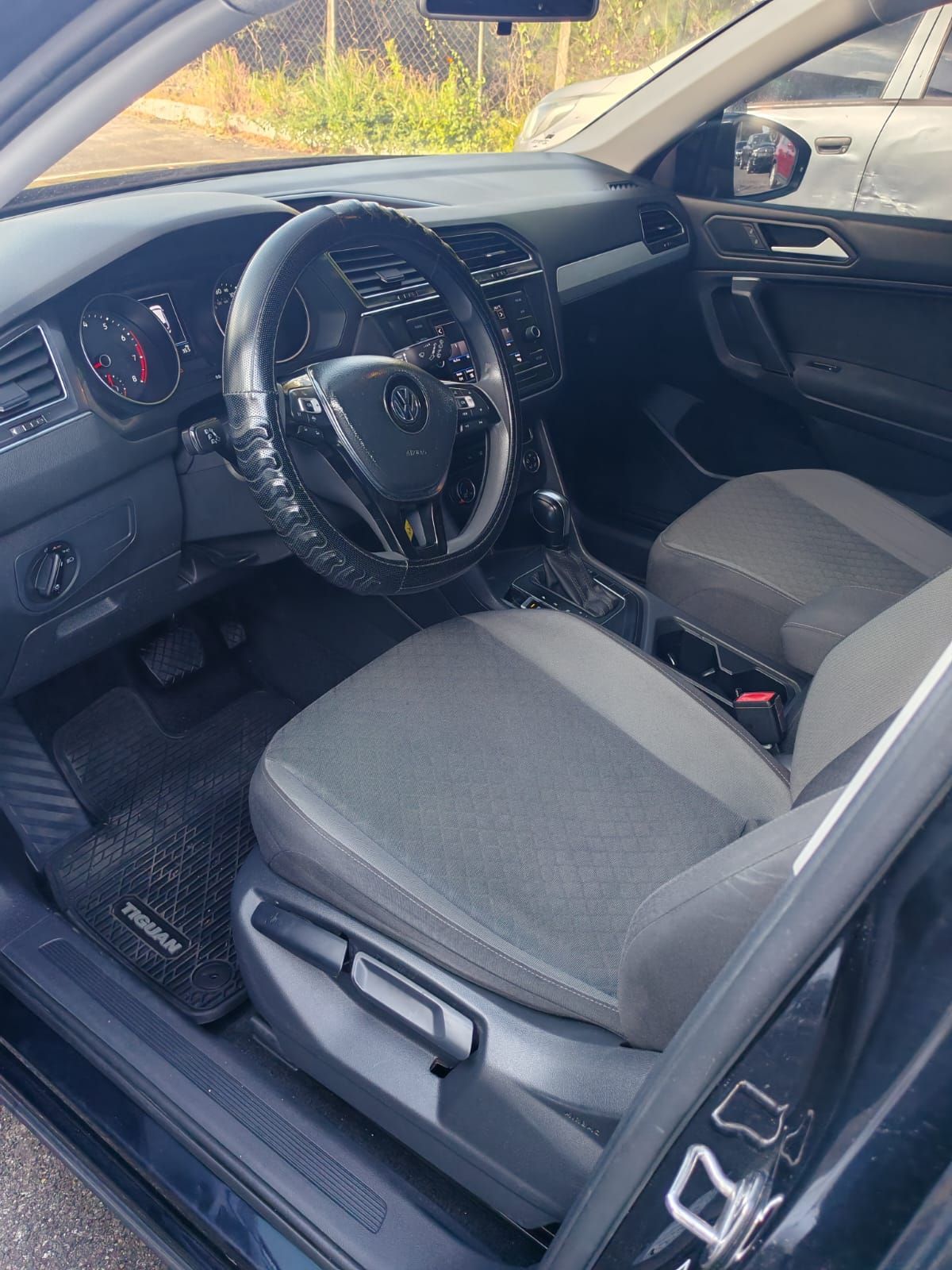 VOLKSWAGEN TIGUAN - 2019                                        