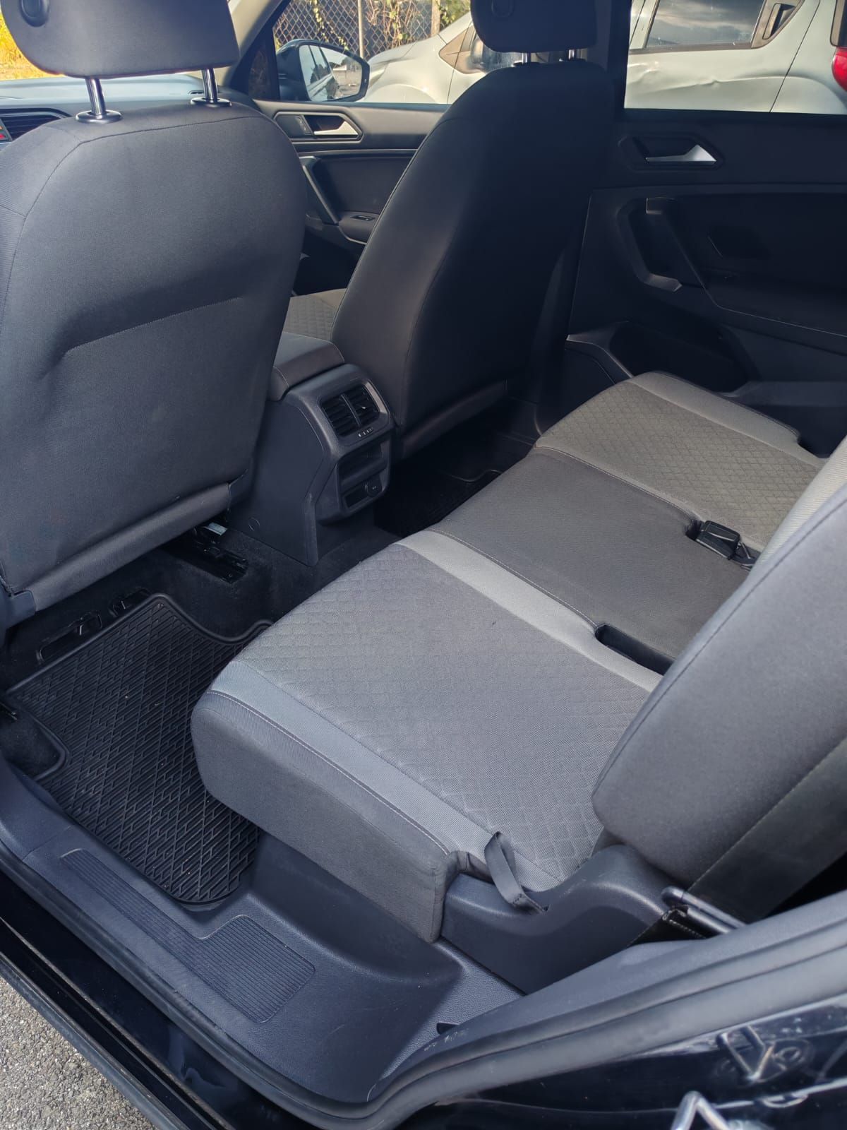 VOLKSWAGEN TIGUAN - 2019                                        