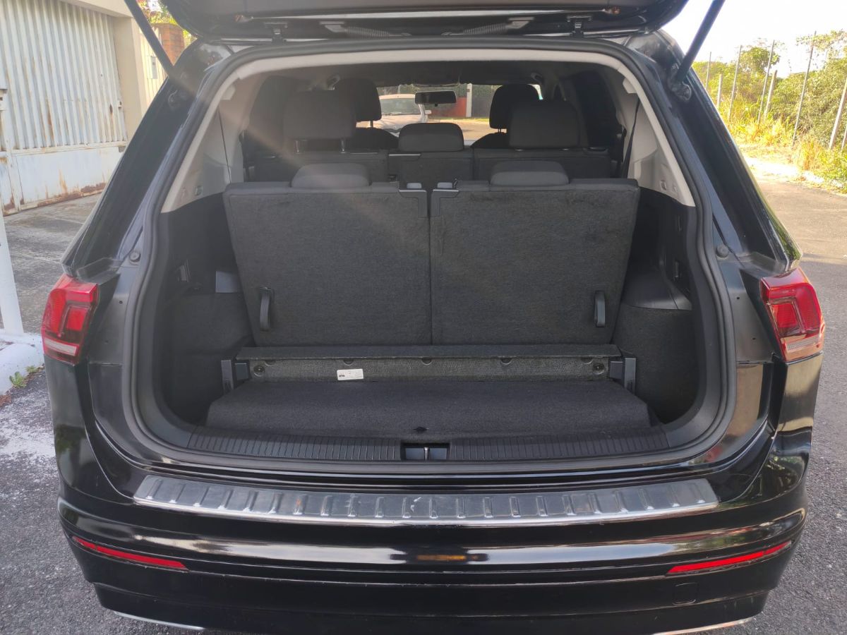 VOLKSWAGEN TIGUAN - 2019                                        