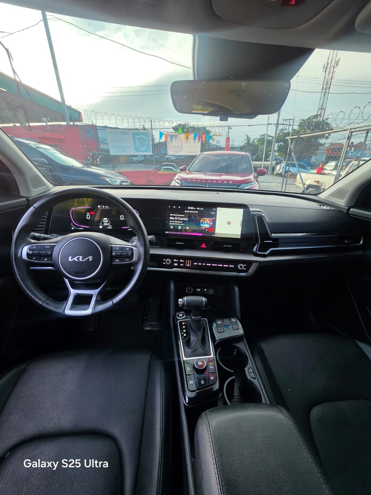 KIA SPORTAGE - 2023                                        