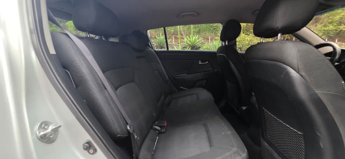 KIA SPORTAGE - 2013                                        