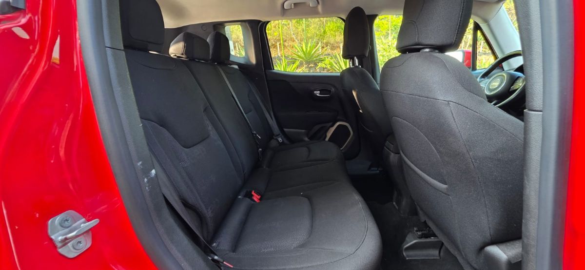 JEEP RENEGADE - 2015                                        