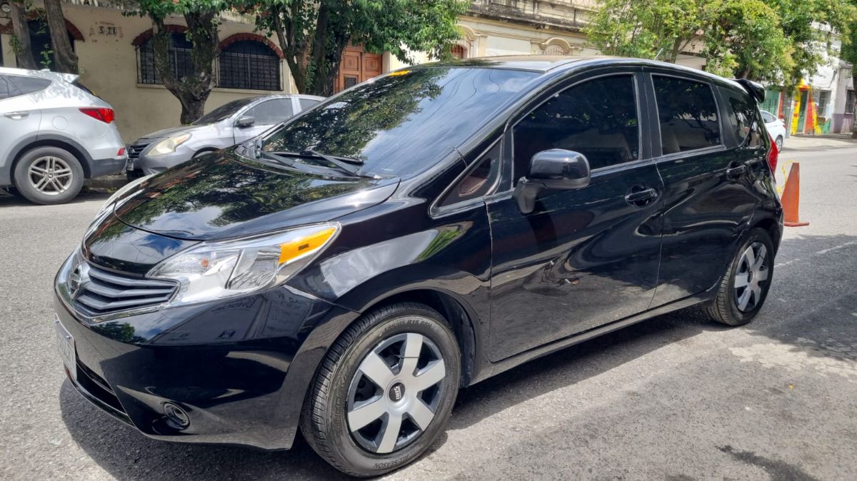 NISSAN VERSA - 2014                                        