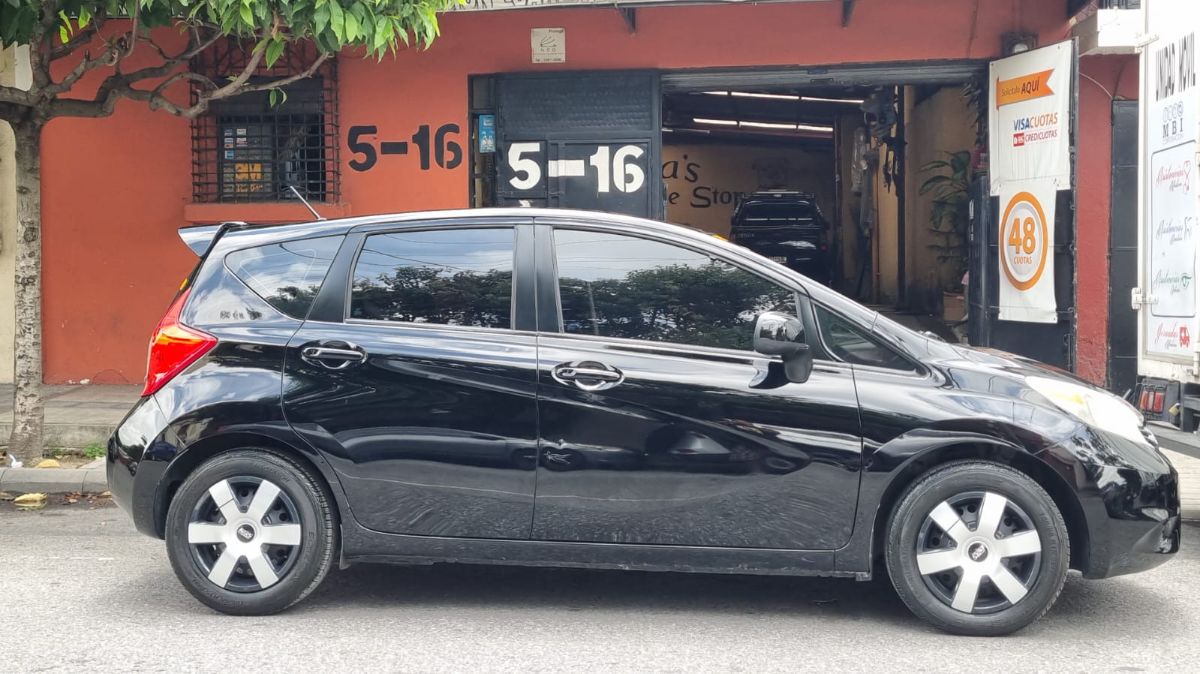 NISSAN VERSA - 2014                                        