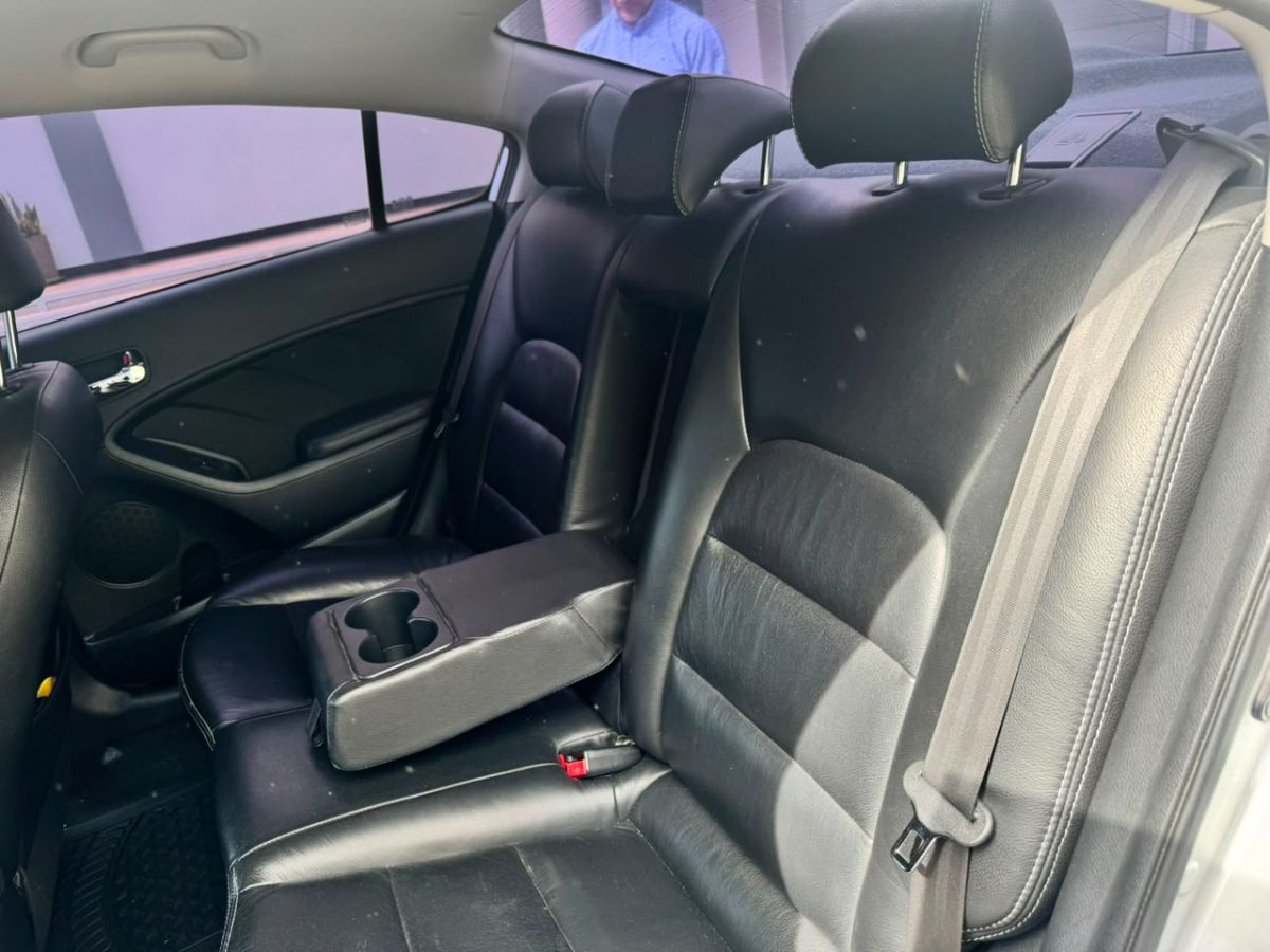KIA CERATO - 2014                                        