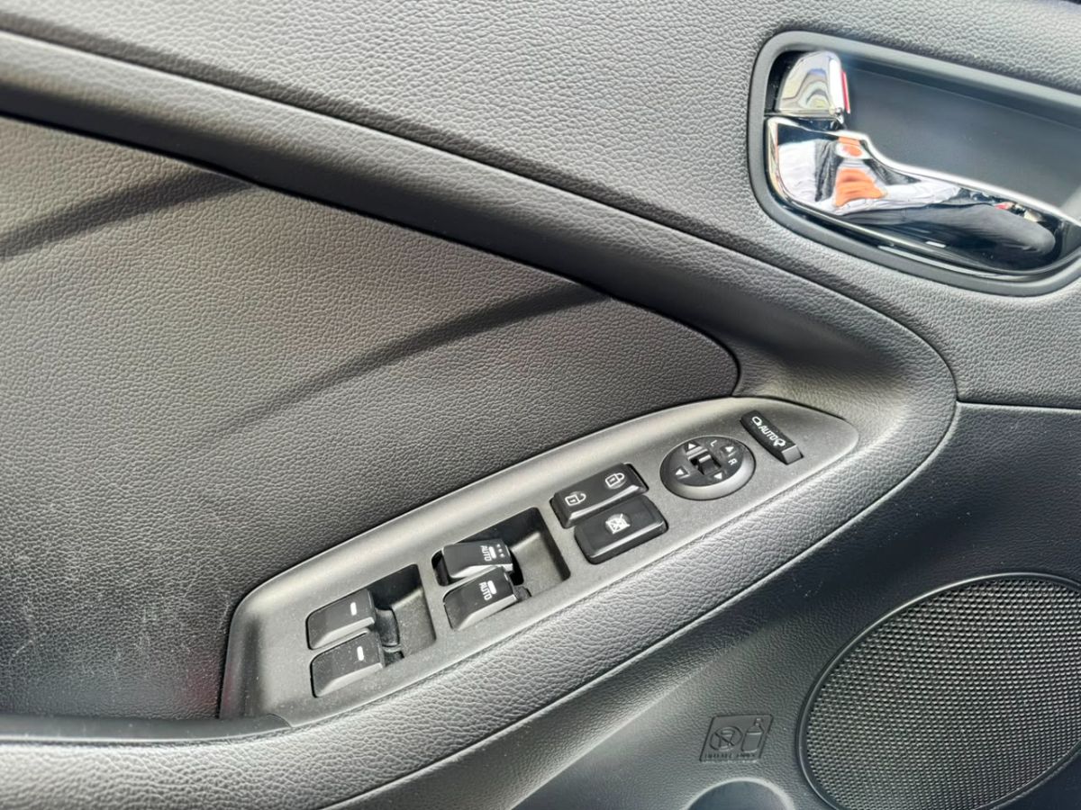 KIA CERATO - 2014                                        