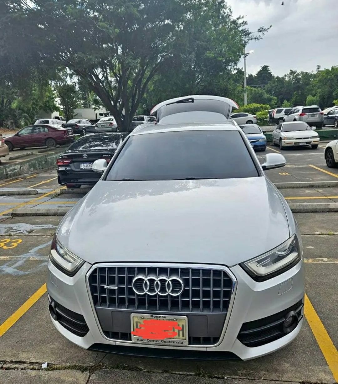 AUDI  Q3 - 2015                                        