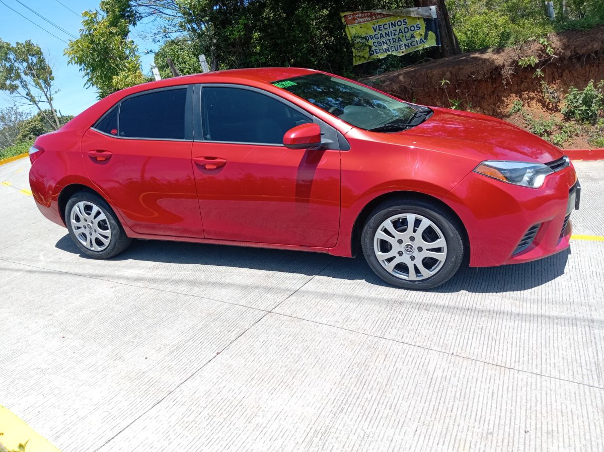 TOYOTA COROLLA - 2016                                        
