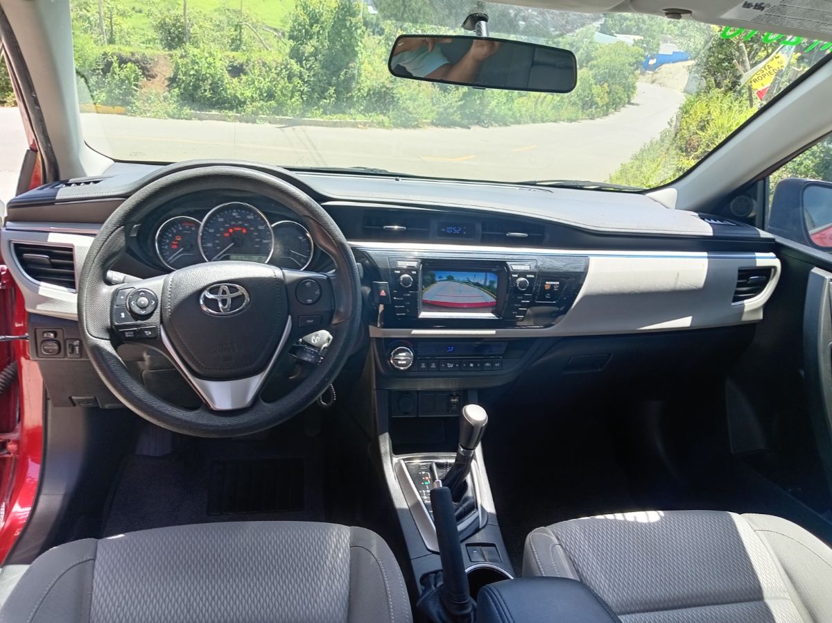 TOYOTA COROLLA - 2016                                        