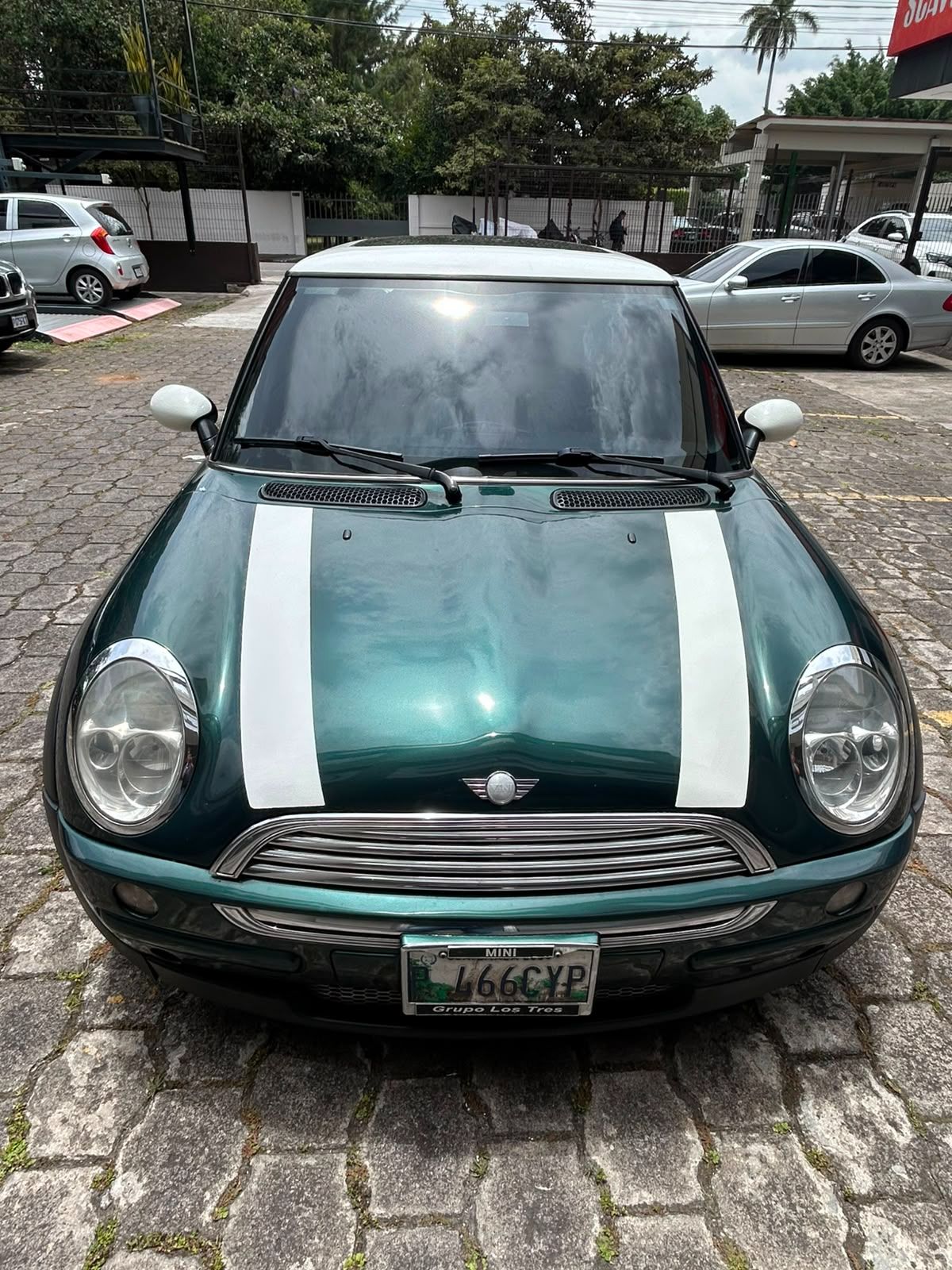 MINI COOPER S - 2004                                        