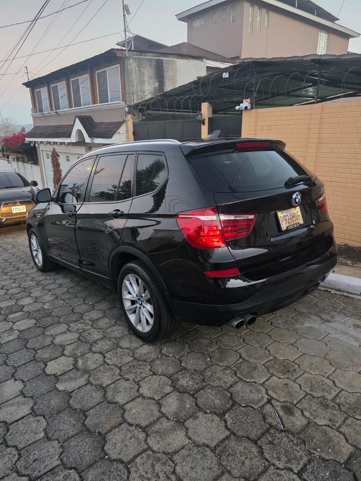 BMW X3 - 2017                                        