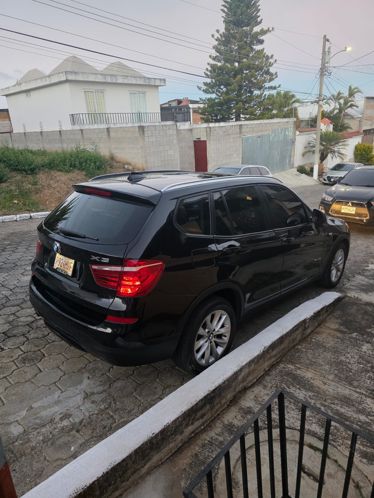 BMW X3 - 2017                                        