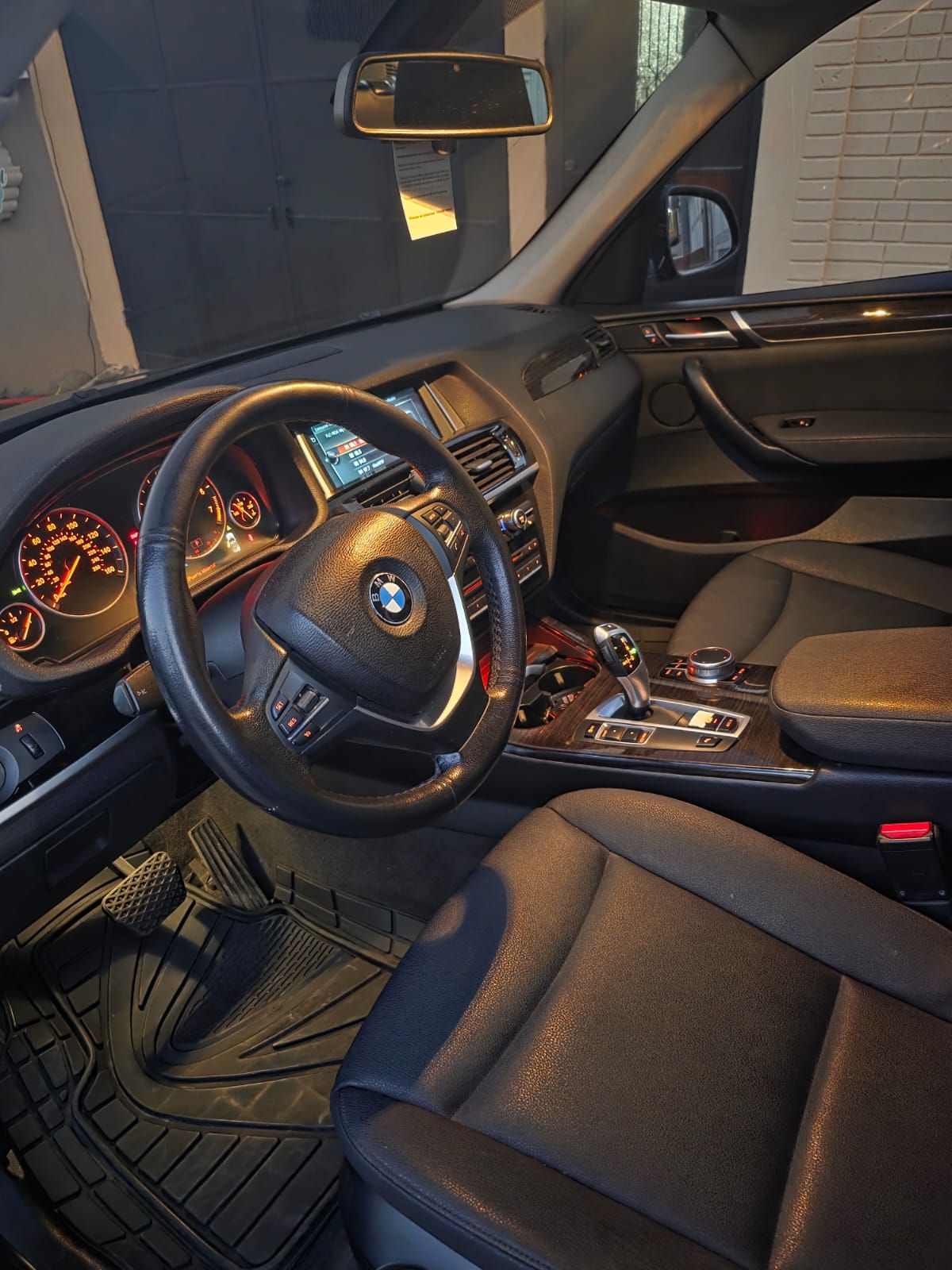 BMW X3 - 2017                                        