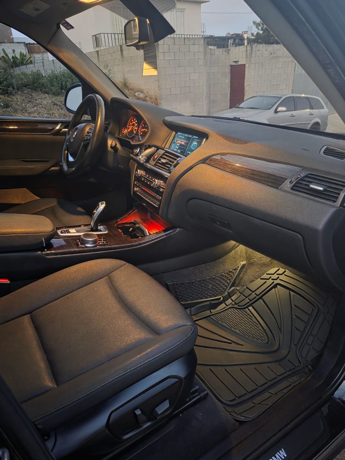 BMW X3 - 2017                                        